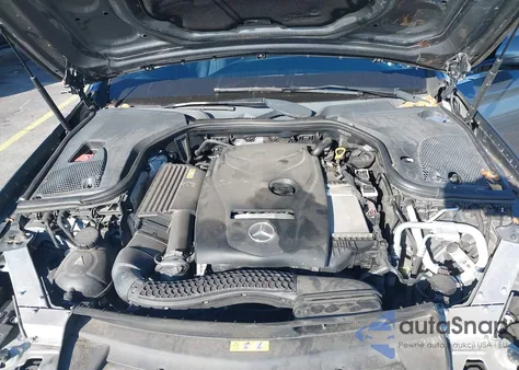 2017 Mercedes-Benz E 300 z USA, uszkodzony, nr VIN WDDZF4JB3HA081178